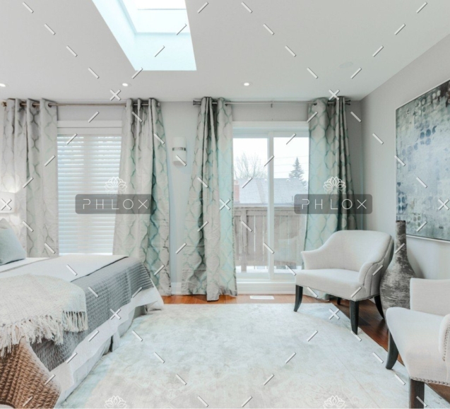 demo-attachment-806-sidekix-media-1287922-unsplash-1